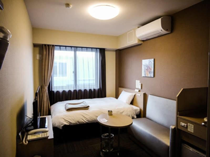 Hotel Route Inn Tagajo-Eki Higashi Экстерьер фото