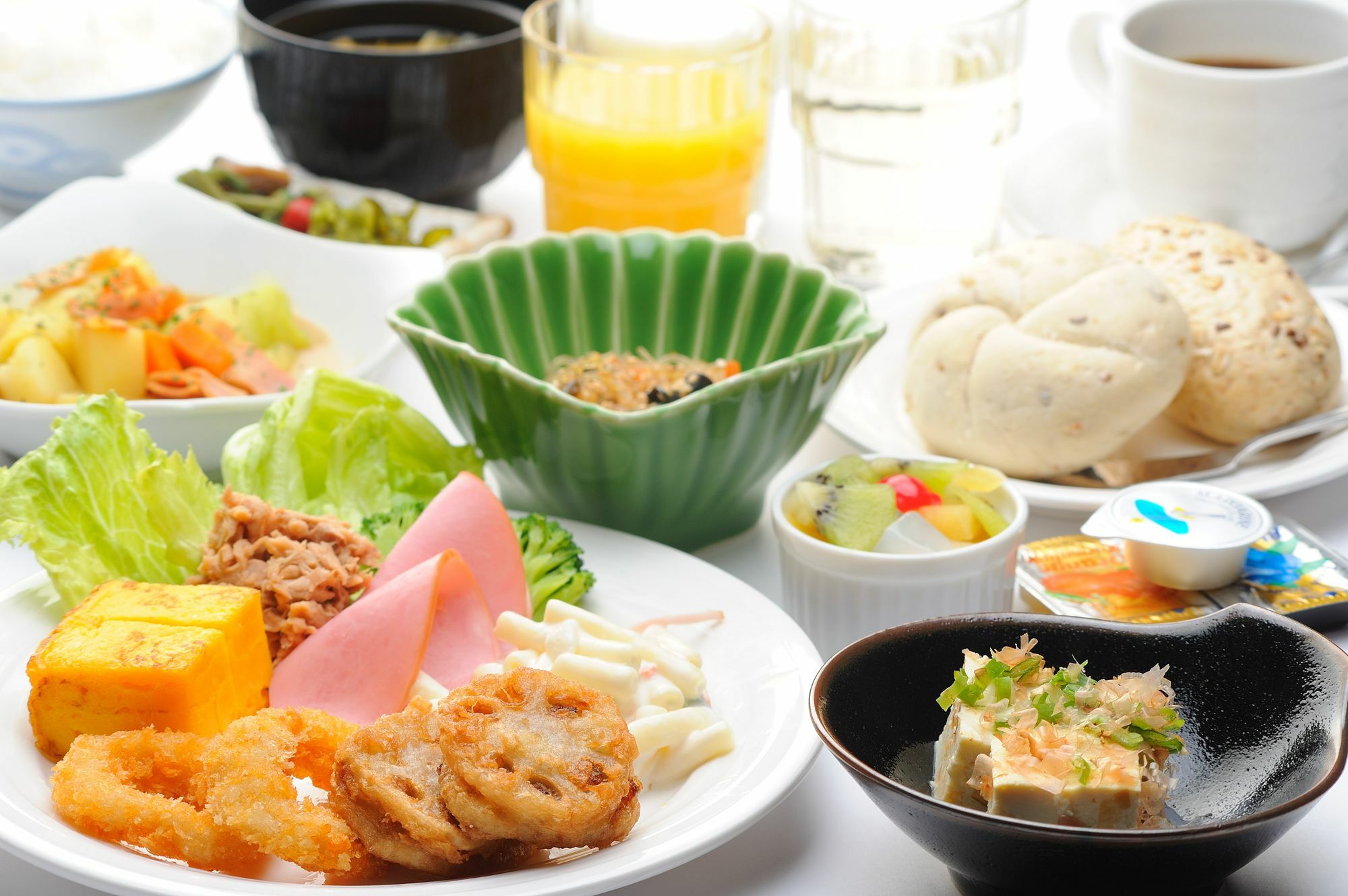 Hotel Route Inn Tagajo-Eki Higashi Экстерьер фото